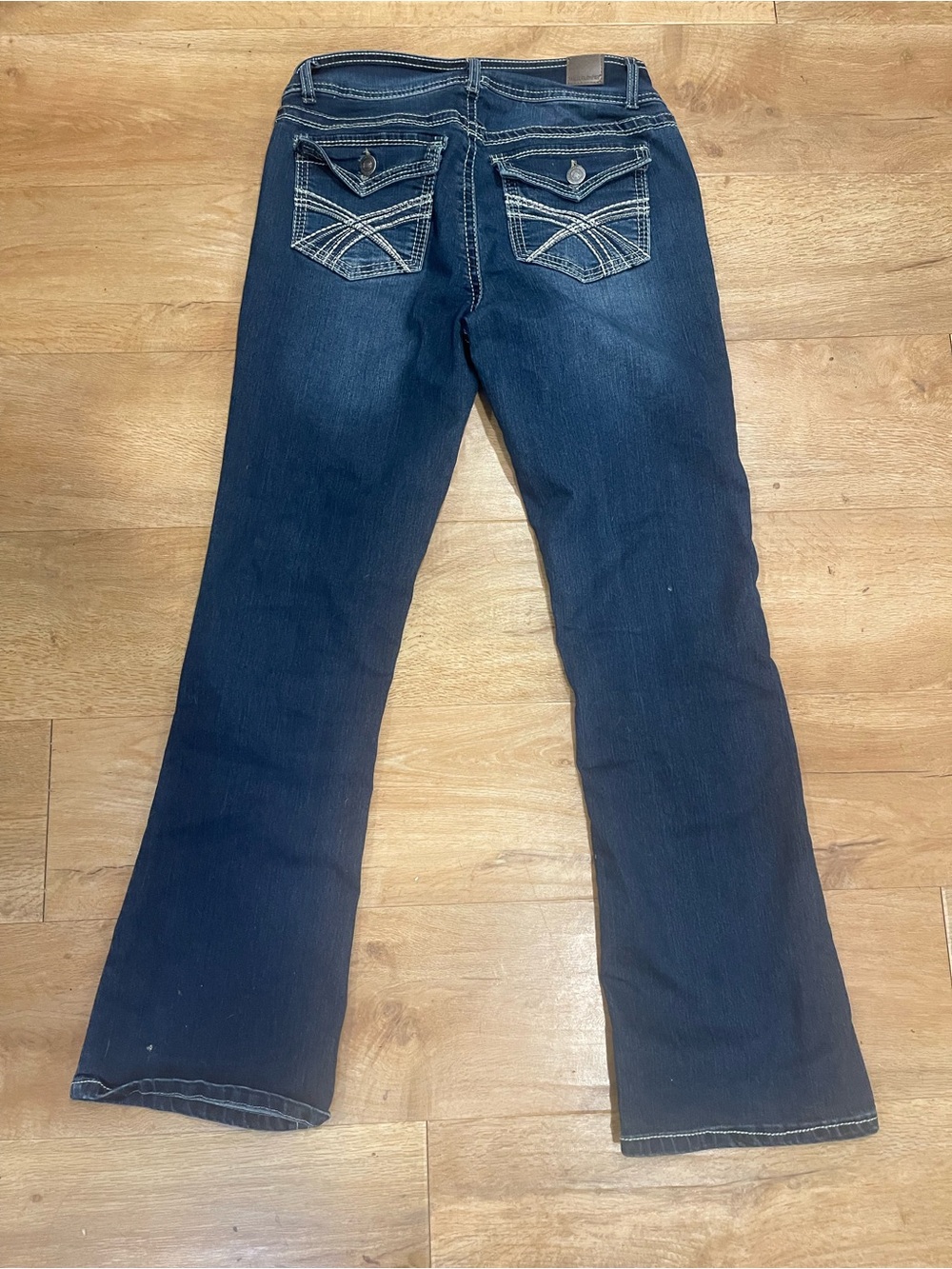 WallFlower Luscious Curvy Fit Bootcut Jeans Womens Medium Wash Stretch - Picture 3 of 6